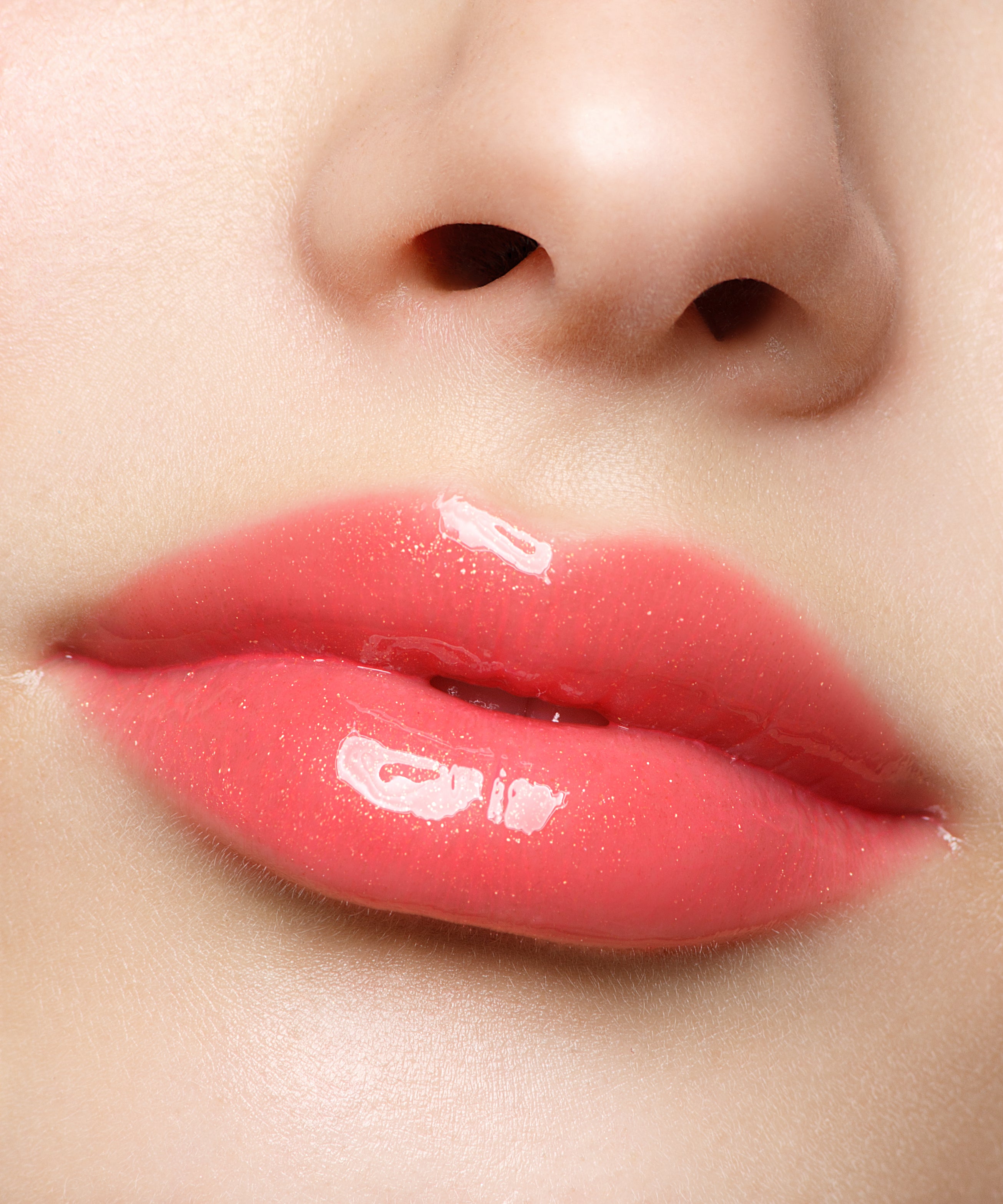 Infracyte Luscious Lips 331 | The Best Anti-aging Lip Gloss